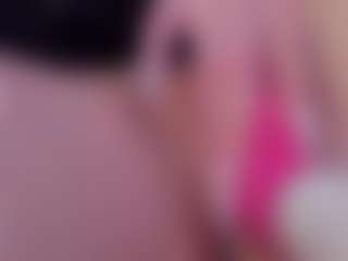 Live cam show with HarleyQuinnn1 - Green Eyes on SxyPornLive
