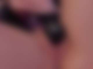 Live cam show with HarleyQuinnn1 - Joi on Camsoda
