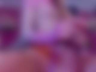 Live cam show with HarleyQuinnn1 - Public MILF on MyBangCams