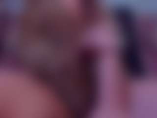 Live cam show with HarleyQuinnn1 - Joi on xDating