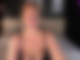 Live cam show with JenniferLight - Cute on Cam Slut