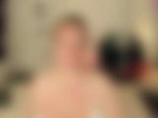 Live cam show with JenniferLight - Green Eyes on instabang