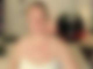 Live cam show with JenniferLight - Smoking on hotwifechat.live