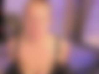 Live cam show with JenniferLight - Chubby on Cam Slut