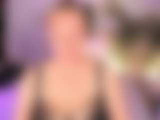 Live cam show with JenniferLight - Shaved on Streamer API