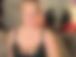 Live cam show with JenniferLight - Mature on Camsoda