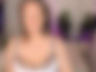 Live cam show with JenniferLight - Chubby on Camming Site