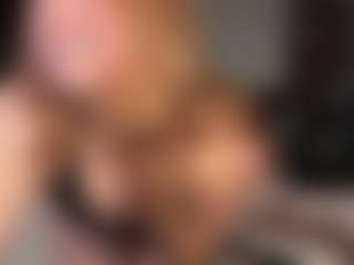 Live cam show with Lohse Divine - Shaved Pussy Big Tits on StripNow