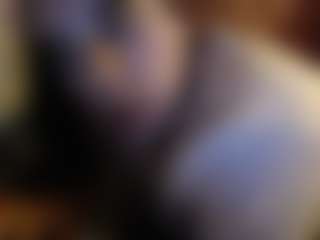 Live cam show with Anna - Facial on Mixed Magazine Live