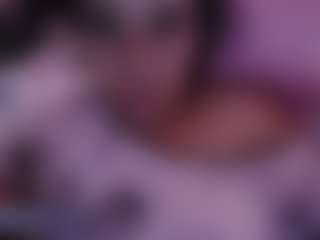 Live cam show with Anna - Living Room on Camsoda