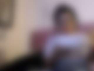 Live cam show with Anna - Hairy Pussy on boobsie.com