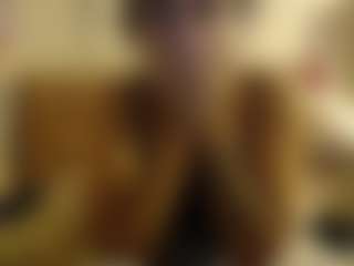 Live cam show with Anna - Facial on Camsoda