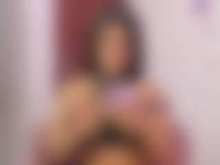charlotte-250's Live Sex Cam Show