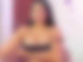 charlotte-250's Live Sex Cam Show