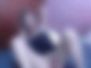 Live cam show with roochelle - Glasses on crypto-cams
