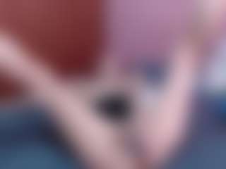 Live cam show with roochelle - Glasses on AdultVida.com