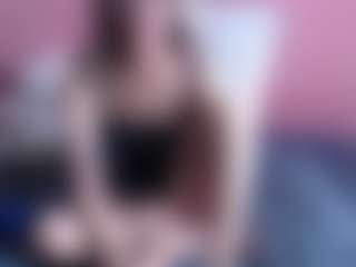 Live cam show with roochelle - Mature on Camsoda
