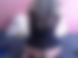 Live cam show with roochelle - Glasses on livesuperchat.net