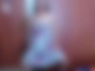 Live cam show with roochelle - Skinny MILF on thefappeningchat.com