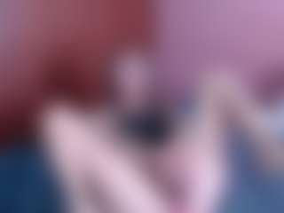 Live cam show with roochelle - Glasses on fapnchat