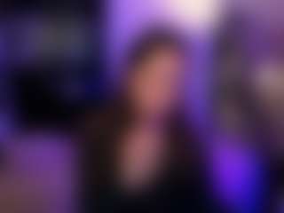 Live cam show with AgnesGoddess - Smoke on Camsoda