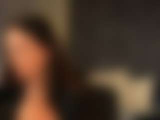 Live cam show with AgnesGoddess - Teasing on TottyGirls