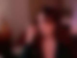 Live cam show with AgnesGoddess - Teasing on luckytryst.com