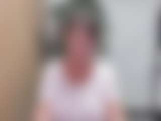 Live cam show with LindaPassionate - Granny Big Tits on sexylive.show