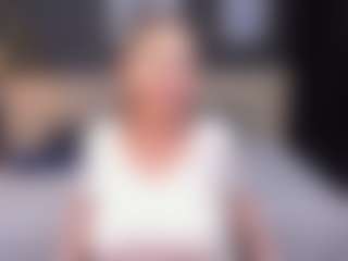 Live cam show with LindaPassionate - Granny Big Ass on Dolls Live