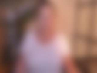 Live cam show with LindaPassionate - Granny Big Ass on Camming Site
