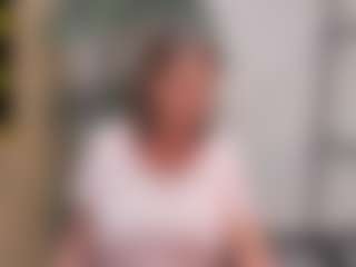 Live cam show with LindaPassionate - Granny on Camsoda