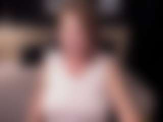 LindaPassionate's Live Sex Cam Show