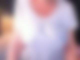 Live cam show with LindaPassionate - Granny on chickslive.net