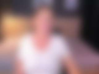 Live cam show with LindaPassionate - Sexy on SpunkLive