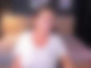 Live cam show with LindaPassionate - Hairy Pussy MILF on Fit Hotties