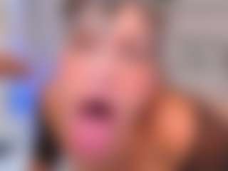 MayeUtica's Live Sex Cam Show