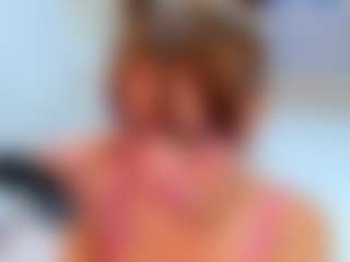 Live cam show with MayeUtica - Ass Bouncing on Dare Cams