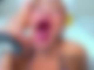 Live cam show with MayeUtica - Latina on Nude Chat * 1 On 1 Webcam Sex * Live Cam Show | colombia