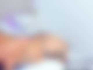 Live cam show with MayeUtica - Interactivetoy on 1on1-livenow