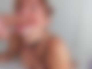 MayeUtica's Live Sex Cam Show