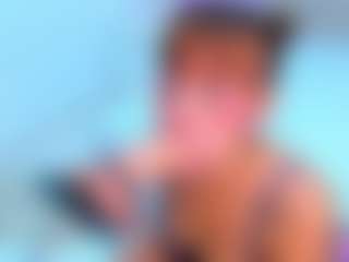 MayeUtica's Live Sex Cam Show