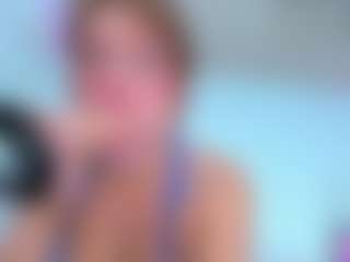 MayeUtica's Live Sex Cam Show