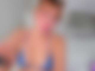 MayeUtica's Live Sex Cam Show