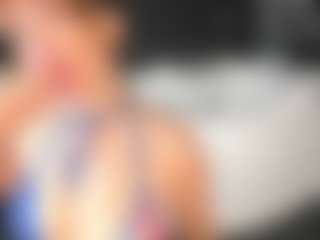 Live cam show with MayeUtica - Granny Dildo on sexytreat.net