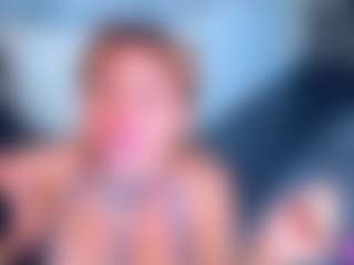 MayeUtica's Live Sex Cam Show