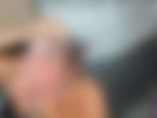 MayeUtica's Live Sex Cam Show