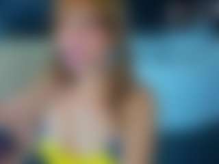 Live cam show with MayeUtica - Granny on ObeyMaria
