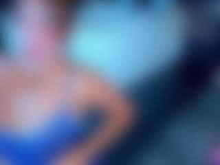 Live cam show with MayeUtica - Interactivetoy on thefappeningchat.com