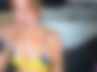 MayeUtica's Live Sex Cam Show