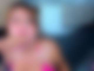 MayeUtica's Live Sex Cam Show